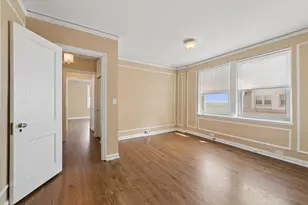 5555 N Sheridan Rd, Chicago, IL 60640 - Photo 17