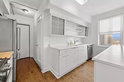 5555 N Sheridan Road #1811, Chicago, IL 60640 - Photo 11