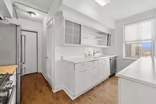 5555 N Sheridan Rd, Chicago, IL 60640 - Photo 11