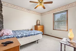 1769 Patricia Ln, Saint Charles, IL 60174 - Photo 17
