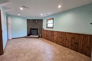 4003 Franklin St, Zion, IL 60099 - Photo 33