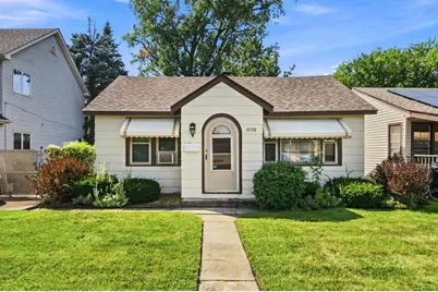 9138 S 52nd Court, Oak Lawn, IL 60453 - Photo 1