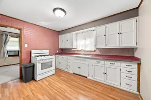 9138 S 52nd Ct, Oak Lawn, IL 60453 - Photo 7