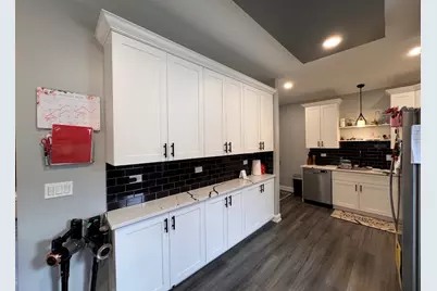 714 S Joliet Street, Joliet, IL 60436 - Photo 5