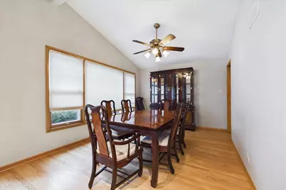 5007 Golf Road, Skokie, IL 60077 - Photo 5