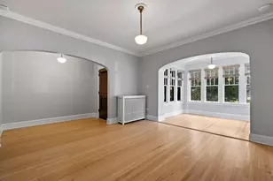 1335 W Thorndale Ave, Chicago, IL 60660 - Photo 3