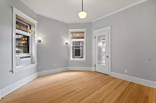 1335 W Thorndale Ave, Chicago, IL 60660 - Photo 5