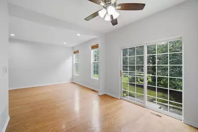 611 Lakeridge Court #611, Naperville, IL 60563 - Photo 7