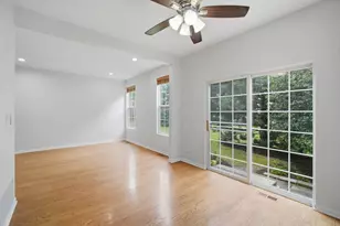 611 Lakeridge Ct, Naperville, IL 60563 - Photo 7