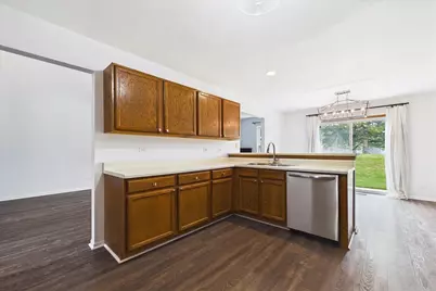 472 Heather Court #40-C2-472, Lindenhurst, IL 60046 - Photo 27