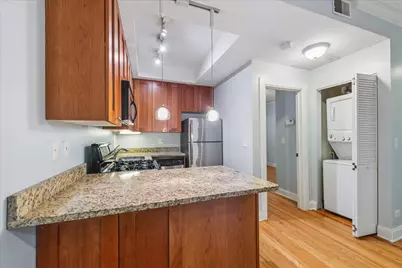 2241.5 N Lincoln Avenue #2E, Chicago, IL 60614 - Photo 3