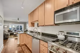5204 N Glenwood Ave, Chicago, IL 60640 - Photo 9