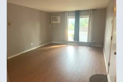 203 N Waters Edge Drive #202, Glendale Heights, IL 60139 - Photo 3