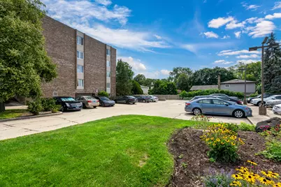 5501 Lincoln Avenue #409, Morton Grove, IL 60053 - Photo 29