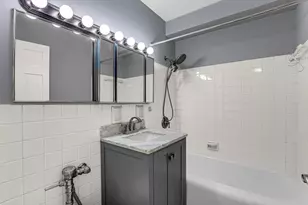 3950 N Lake Shore Dr, Chicago, IL 60613 - Photo 19