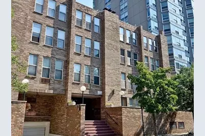 744 W Gordon Terrace #202, Chicago, IL 60613 - Photo 1
