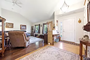 22902 Graf Rd, Harvard, IL 60033 - Photo 7