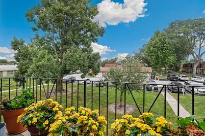 5709 Park Place #F2, Crestwood, IL 60418 - Photo 11