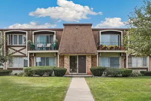 5709 Park Pl, Crestwood, IL 60418 - Photo 1