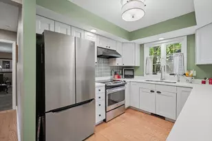 917A Cheshire Dr, Champaign, IL 61821 - Photo 17