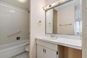 1960 N Lincoln Park W, Chicago, IL 60614 - Photo 21