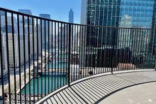 300 N State St, Chicago, IL 60654 - Photo 7