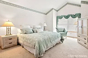 327 Cimarron Rd, Lombard, IL 60148 - Photo 25