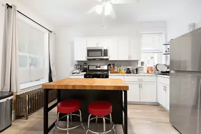 4018 W Oakdale Avenue, Chicago, IL 60641 - Photo 7