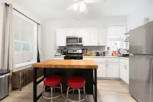 4018 W Oakdale Ave, Chicago, IL 60641 - Photo 7
