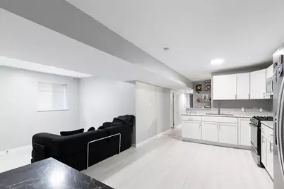 4018 W Oakdale Avenue, Chicago, IL 60641 - Photo 13