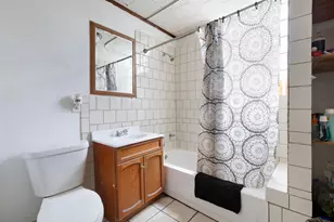 4018 W Oakdale Ave, Chicago, IL 60641 - Photo 21