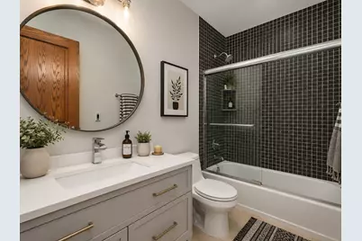 5125 Lunt Avenue, Skokie, IL 60077 - Photo 27
