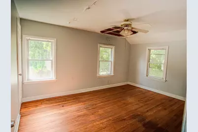 250 E 143rd Street, Dolton, IL 60419 - Photo 11
