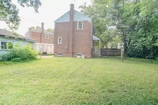 250 E 143rd St, Dolton, IL 60419 - Photo 19