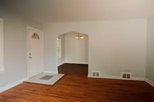 250 E 143rd St, Dolton, IL 60419 - Photo 5