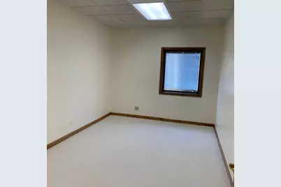 665 W Jackson Street #A, Woodstock, IL 60098 - Photo 9