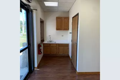 665 W Jackson Street #A, Woodstock, IL 60098 - Photo 5