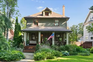 1116 Elmwood Ave, Wilmette, IL 60091 - Photo 1