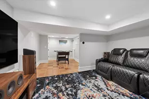 1116 Elmwood Ave, Wilmette, IL 60091 - Photo 27