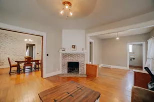 301 N 3rd St, Watseka, IL 60970 - Photo 11