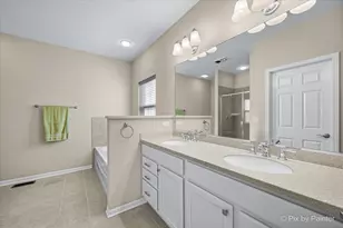 4780 Coyote Lakes Cir, Lake in the Hills, IL 60156 - Photo 19