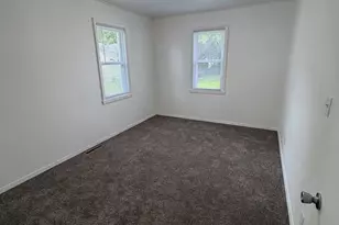 918 Windsor Rd, Loves Park, IL 61111 - Photo 13