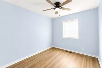 113 Fairview Lane, Streamwood, IL 60107 - Photo 11