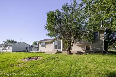409 Hickory Drive, Davis Junction, IL 61020 - Photo 29