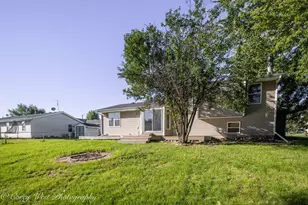 409 Hickory Dr, Davis Junction, IL 61020 - Photo 29