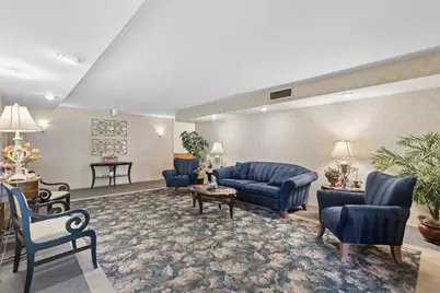 7510 Farmingdale Drive #210, Darien, IL 60561 - Photo 23