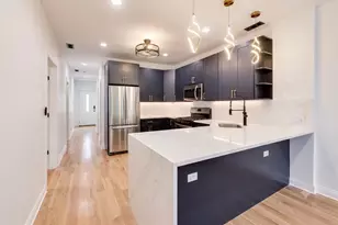 4815 W Patterson Ave, Chicago, IL 60641 - Photo 3