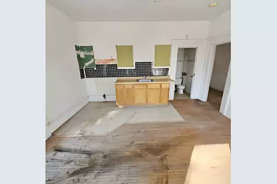 212 S Tryon Street, Woodstock, IL 60098 - Photo 9