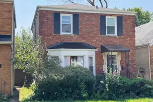 2925 W Jerome St, Chicago, IL 60645 - Photo 1