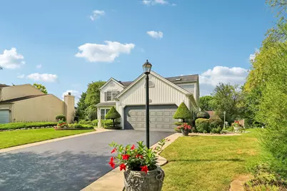 1360 Yosemite Parkway, Algonquin, IL 60102 - Photo 3